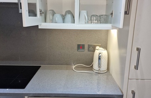 Hemel Hempstead Casa | NightRest Homes Hemel Hempstead 4 Bedroom 2 Toilet