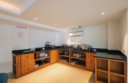 Sector 39 Hotel | Nikko Premier - Near Medanta Hospital
