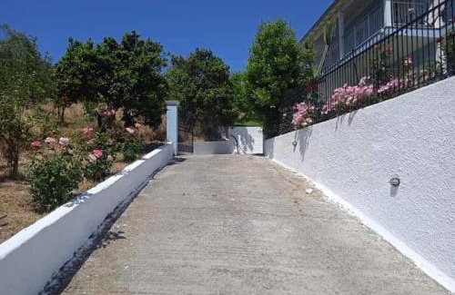 Agios Georgios Casa | Niko's Blue Villa in Kavvadades