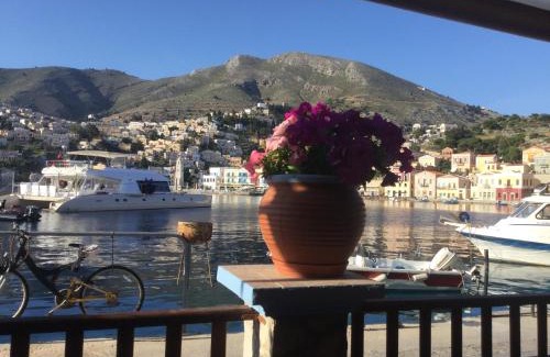Symi Apartamento | Nikolitsi Studios