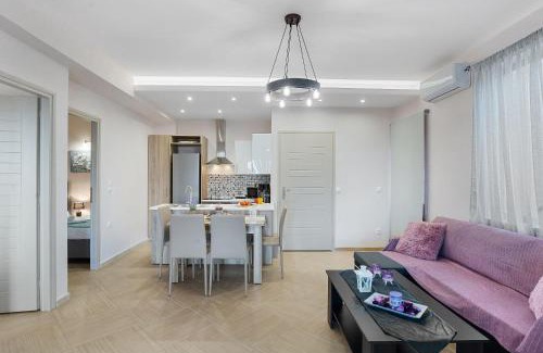 Plaka Casa | Nikos Dimitra Luxury Home BY APOKORONAS-VILLAS