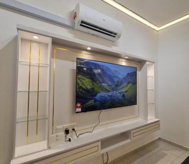 Nilai Casa | Nilai Modern Homestay 4R3B-12PAX