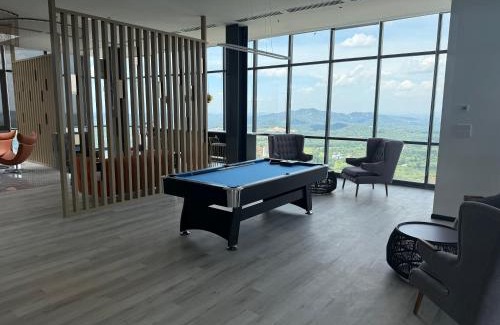 Nilai Apartamento | Nilai Rooftop skywalk at mesahill premier by STAY COZY