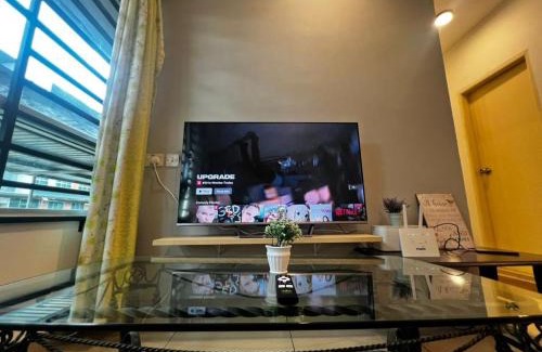 Penampang Apartamento | Nilam 4 3BR Near KKIA Homestay Cyber City Apartment