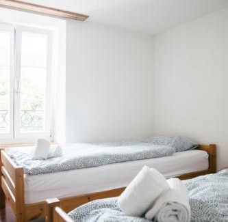 Unterseen Apartamento | Nimbuzzz Apartments