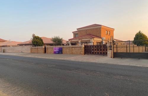 Kimberley Casa | Nimza K Guesthouse