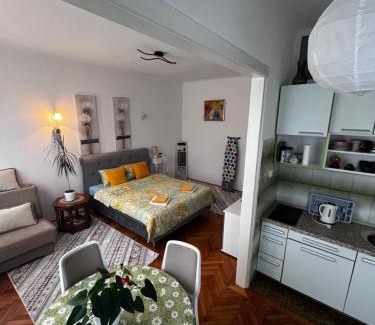 Old Town Apartamento | Nina Apartment