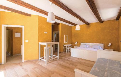 Bokordici Casa | Nine-Bedroom Holiday Home In Bokordici