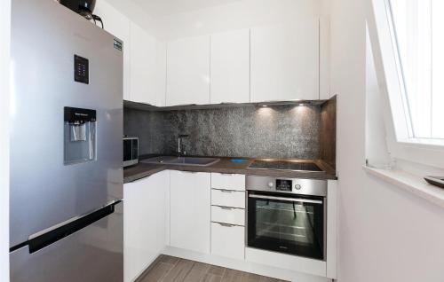 Arbanija Casa | Nine-Bedroom Holiday Home In Arbanija