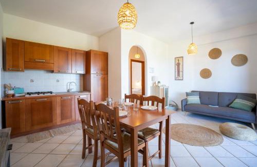 Ricadi Apartamento | Ninea Panoramic Family Apartments - large pool with sea view