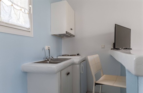 Kionia Apartamento | 'Ninemia Suites Tinos Superior 102' Con Piscina Compartida, Wi-Fi Y Aire Acondicionado