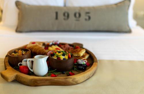 Thasos Town Apartamento | NINETEEN O FIVE