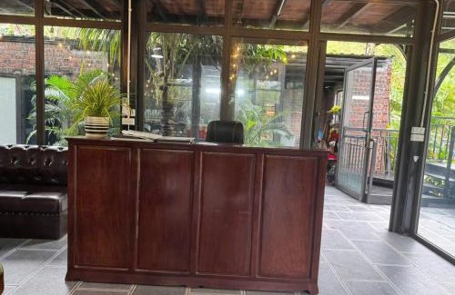 Hoa Lu Hotel | Ninh Binh Mountain Resort