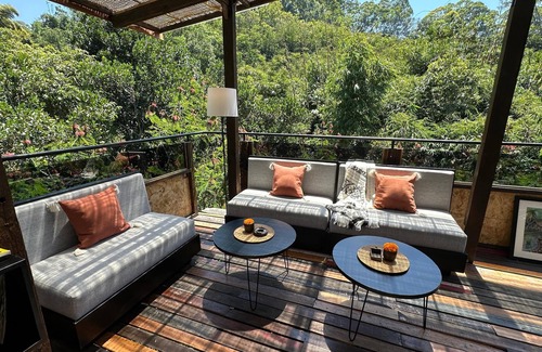 Kedisan Casa | Nirata Treehouse