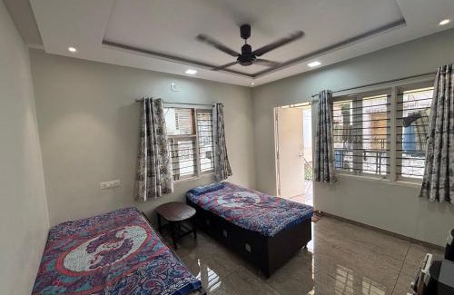 Infocity Casa | Nisarg Home Stay