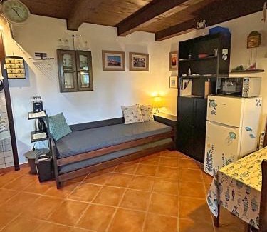 Nerezine Apartamento | Nives Garden house