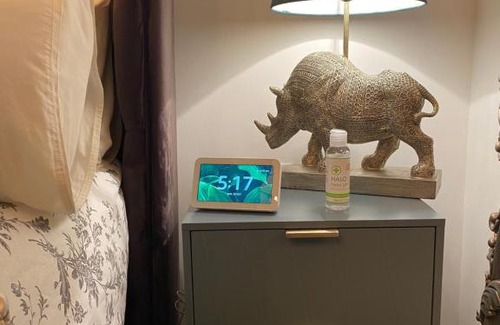 Bedford Casa | Niv’s Home away from Home