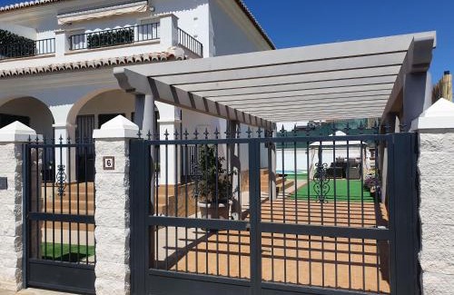 Velez-Malaga Casa | NIZA BEACH NIGHT AND DAY