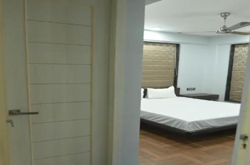 New Town Hotel | NK7 Newtown