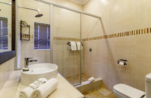Malelane Cabina | Nkomazi Kruger Lodge & Spa