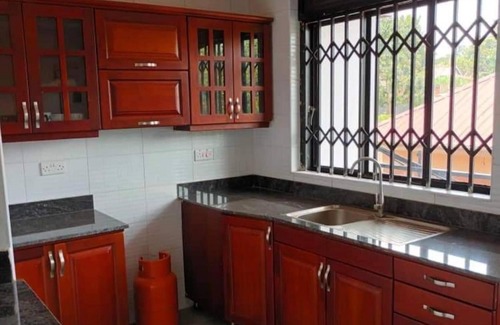 Kampala Apartamento | NL JOSEPHINES APARTMENTS