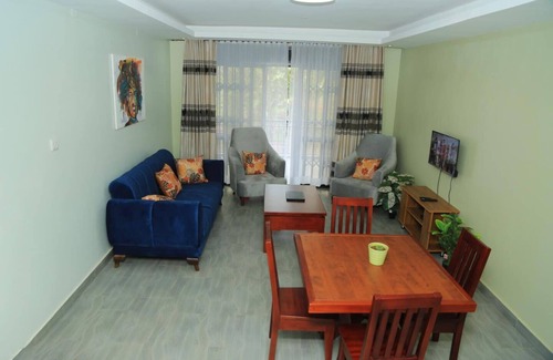 Lubowa Apartamento | NL JOSEPHINES