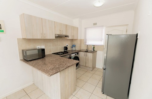 Muizenberg Apartamento | Muizi Hideaway—Your Cozy Beach Escape in Muizenberg