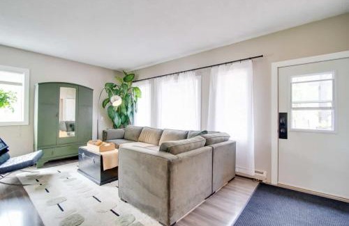 Whitehorse Apartamento | NN - The Den - Riverdale 1-bed 1-bath
