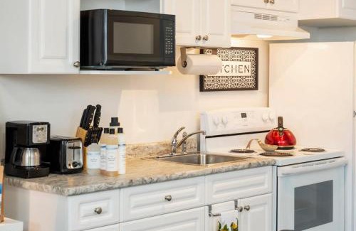 Whitehorse Apartamento | NN - The Evelyn - Whistlebend 1-bed 1-bath