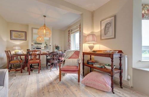 Swaffham Casa | No 1 Sparham Hall - Norfolk Cottage Agency