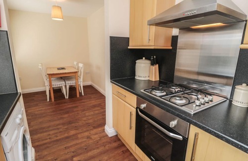 Scarborough Cabaña | No. 2 Low Hall Cottages, SCALBY