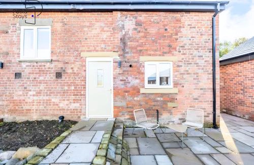 Lytham St. Anne's Casa | No 3 PolkaStays Ivy Farm Coach House Family Suite
