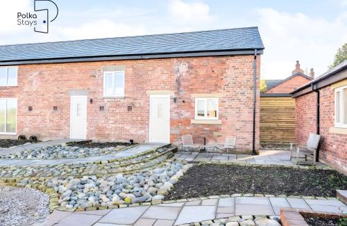 Lytham St. Anne's Casa | No 3 PolkaStays Ivy Farm Coach House Family Suite