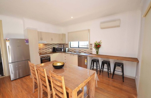Echuca Casa | No. 40 - Entretenimiento +