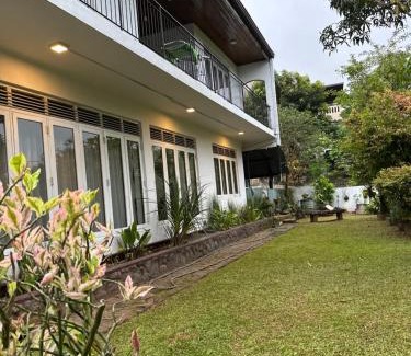 Anniwatta Casa | No 44,Anniewatte Road
