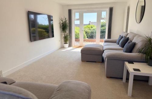 Maenporth Casa | No.48 Falmouth - 10 minutes walk to the beach