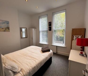 Sefton Park Apartamento | No 5 AT SANDRINGHAM, LARGE 1 BED NEAR SEFTON PARK