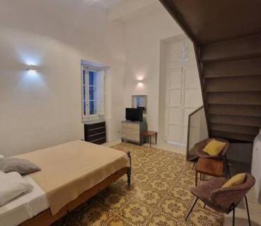 Floriana Apartamento | No 60, 2nd floor, centrally located, fully equipped studio Apt