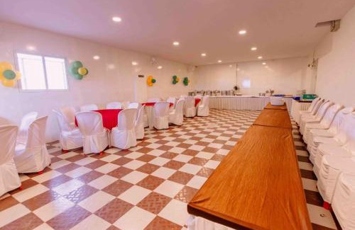 Vijaya Nagar Hotel | NO 7 Grandeur Hotel