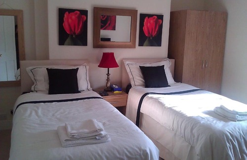 Dover Casa | No 7 Priory Guest House