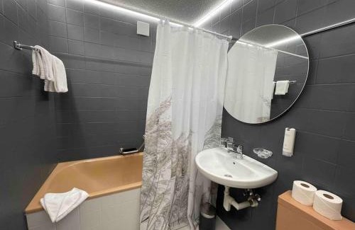 Unterseen Apartamento | No.8 Boutique Apartment