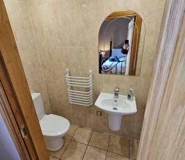 Arden Apartamento | No 8 Lomond Castle