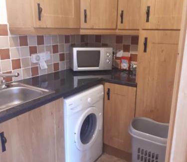 Ballinamore Casa | NO 9 The Willows, Ballinamore, Entire home