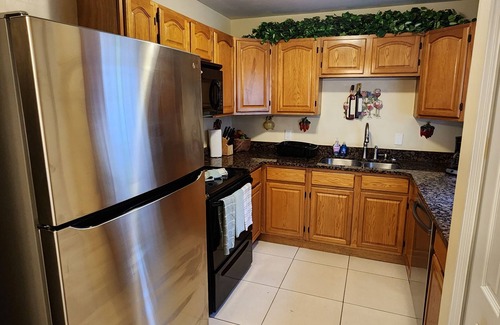 Lake Mary Casa | 4 Bed/ 2 Bath Florida Themed Home with Trailer Parking