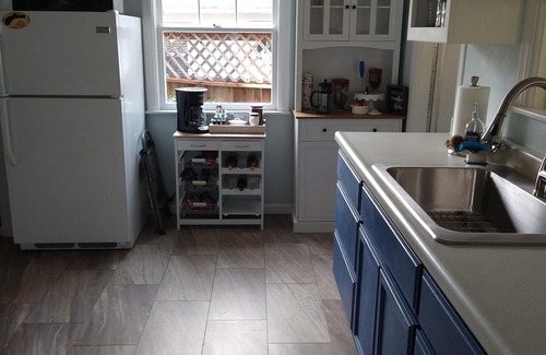 Grass Valley Casa | No Cleaning Fee! Whole House and Yard! Short Walk to Downtown and Fairgrounds!