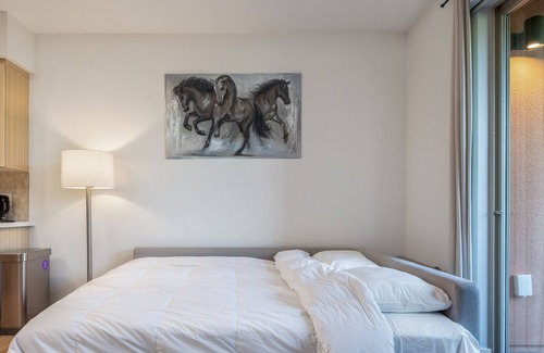 Airport Area Apartamento | *No Guest service Fee* 2 bed right by Irvine Spectrum