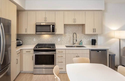 Airport Area Apartamento | *No Guest service Fee* 2 bed right by Irvine Spectrum