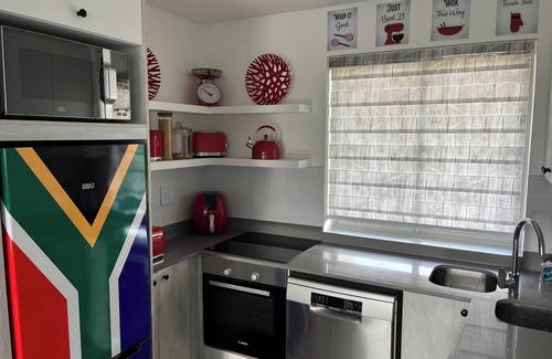 Mossel Bay Apartamento | No Loadshedding Luxury apartment with AC in Mossel Bay