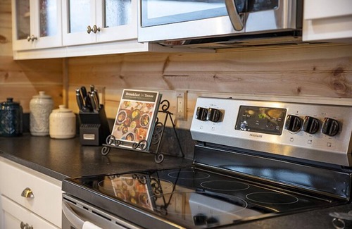 Fredericksburg Cabina | No Rancho Properties Texas Haus | Hot Tub | Beautiful Views