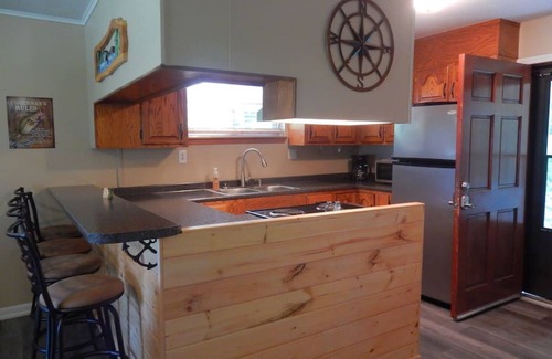 Guild Casa | PESCA IDA, lago nickajack, chattanooga, bañera de hidromasaje